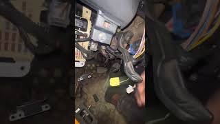 How to diagnose a bad ignition switch on 2014 Kia Rio.