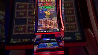 Grand jackpot on the last game big win #buffalo #grandjackpot #buffalokingslots