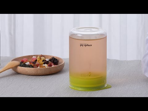 JELLO. tea infusing glass for cold brew