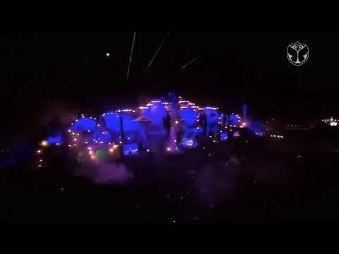 Dimitri Vegas and Like Mike Tri Ân Avicii tại Tomorrowland 2018