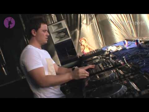 The Minimal Kidz - Body Language (D-Unity Beat Therapy Rage Remix) [played by Fedde Le Grand]