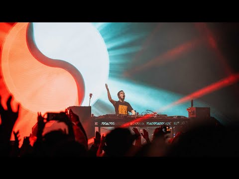 Andrew Rayel Live at #FYH200 (New York, USA)