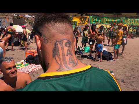 "" Barra: La Pesada del Puerto &bull; Club: Aldosivi