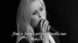 Avril Lavigne- Fall to pieces - TRADUZIONE in ITALIANO