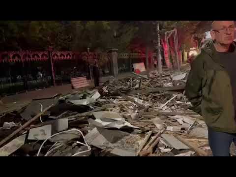 Արշակունյաց փողոցի բենզալցակայանը հողին է հավասարեցվել