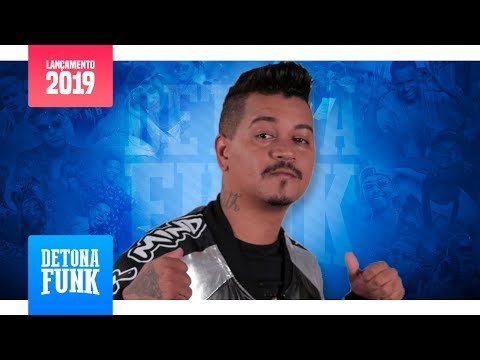 MC Santini - Ela Brotou na Favela (Prod. Mano Kaue)