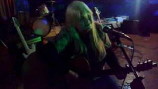 Gwen Hechle live at The Kings Barrow In Furness