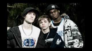 Sobran Las Presentaciones - Porta (con Bazzel y Chus)