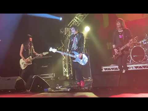 The DeRellas at Rebellion Festival, Blackpool on the Opera House stage on Sun. 10/8/25.