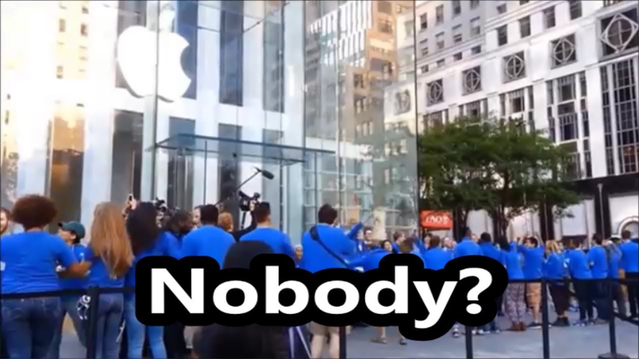 iPhone XS Max Launch Line- Apple Store NYC (Release Date- Sept 21)