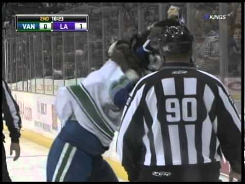 Hockeywood Tonight: Three Questions For Carolina • Oct. 20, 2010