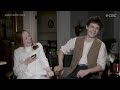 Amybeth McNulty Teaches Lucas Jade Zumann Irish Slang Full Interview ᴴᴰ