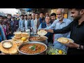 TOP 2 MOST UNIQUE CHOLE BHATURE IN PAKISTAN 72 YEAR S OLD ROADSIDE DHABA PAKISTANI STREET FOOD