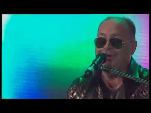 Michal David - Po cestách růžových (O2 arena, Praha 2010)