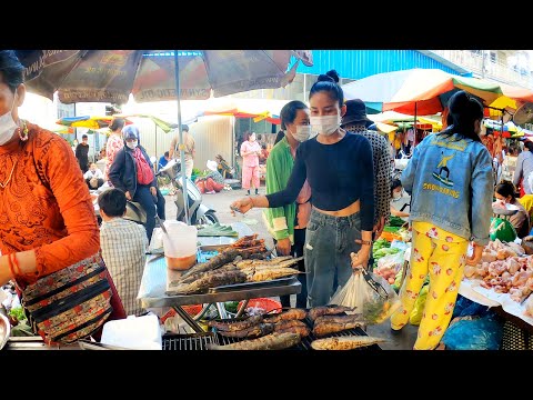 Local Market Scene in Phnom Penh - Cambodian Food Market Tour