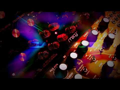 Behringer Neutron, Moog DFAM & Mother 32 ambient drone