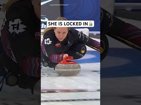 LIGHTWEIGHT STRESSED WATCHING THIS🫣👀 #curling #sports #womenssports (via grandslamofcurling/IG)