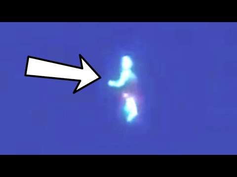 Something strange seen in the sky over Duisburg Germany