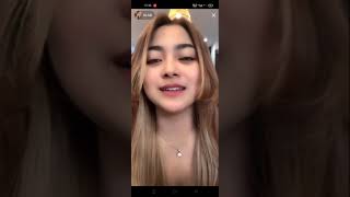 Download lagu GHINA DAN ULAN DI BALI mp3 Download lagu GHINA DAN ULAN DI BALI mp3