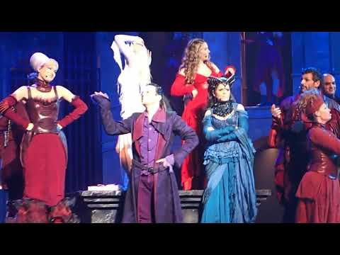 Roméo et Juliette 2018 Apr21 matineé curtain call - Nuno Resende as Mercutio