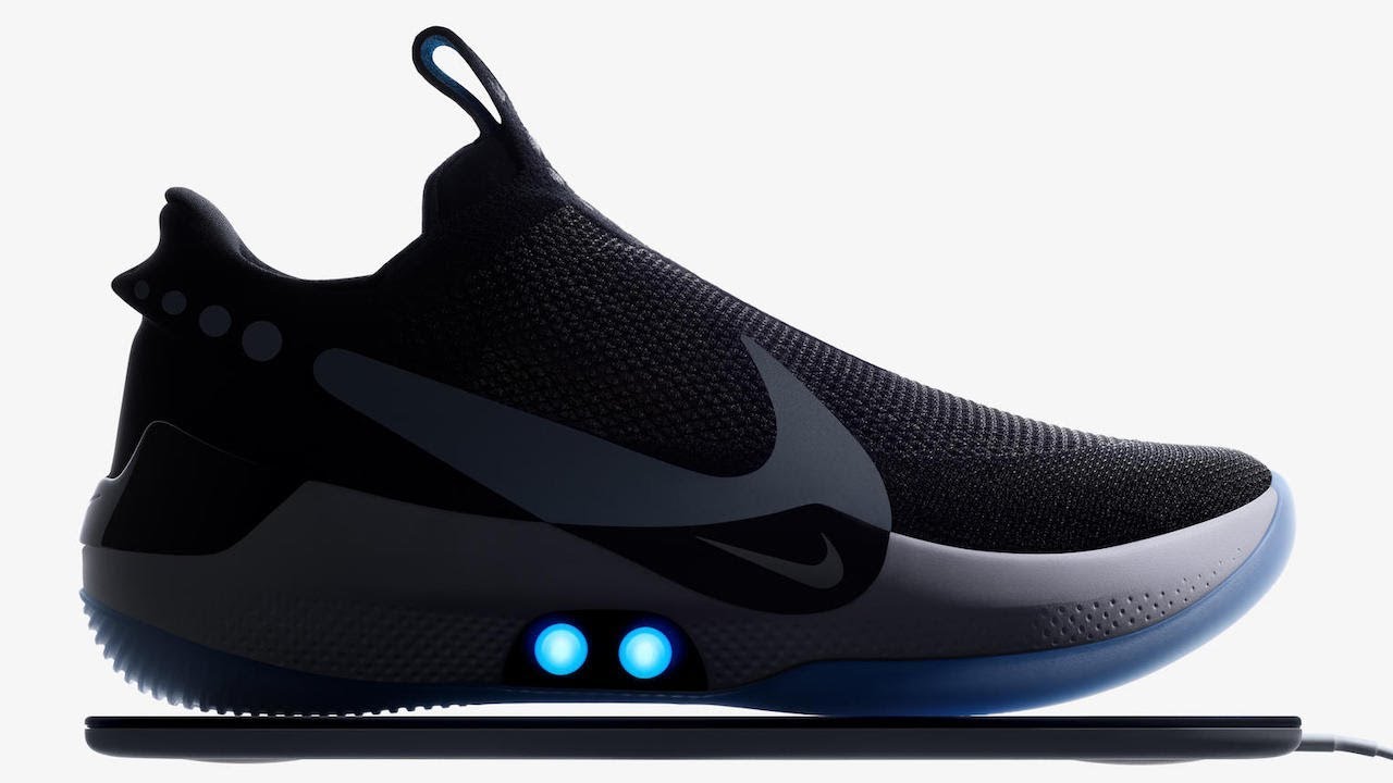 Zapatos Nike con cordones automáticos ahora sí volvieron del futuro