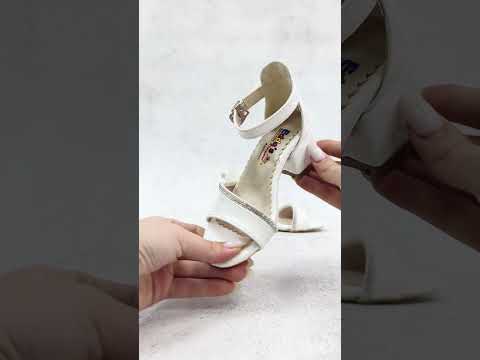 Туфли для девочки на лепучке нарядные на каблуке Размеры 26-30 - фото 1 - id-p2905903400