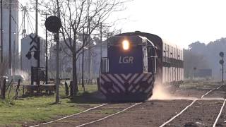 preview picture of video 'G-12 A605 llegando a Matheu (08-08-2014)'
