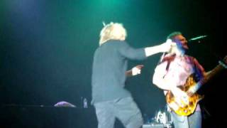 Chickenfoot--Future In The Past