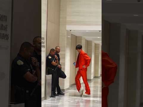 Smooth criminal vs cops 🤣🎥