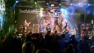 downset. Tells Bells 2013 - Eyes shut tight