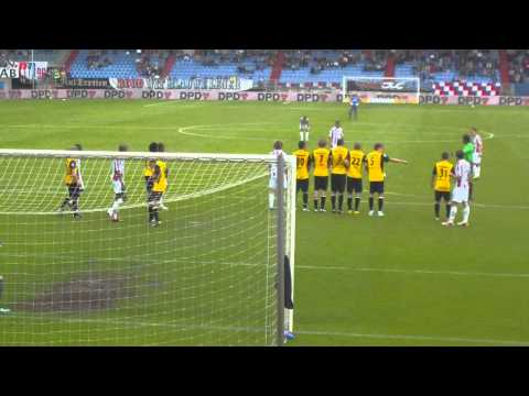 Willem II - NAC - Vrije trap Andeas Lasnik op de paal - Einde wedstrijd 90e minuut