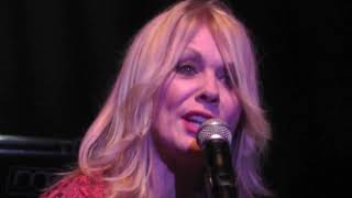 Heart "Mona Lisas &amp; Mad Hatters" [Elton John] live 6/30/15 (9) Syracuse,NY - Ann &amp; Nancy Wilson