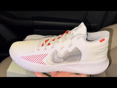 Nike Kyrie Flytrap V Wolf Grey