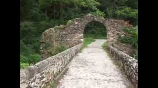 preview picture of video 'Pont du Diable Ariège - Devil's bridge over Ariege river in France'