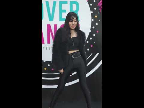 180331 Chloe' cover Red Velvet (Nann as Irene) - Bad Boy & Peek A Boo @ Central Chaengwattana cover