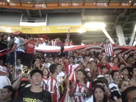 "La Web Oficial de La Hinchada Pincharrata" Barra: Los Leales • Club: Estudiantes de La Plata • País: Argentina