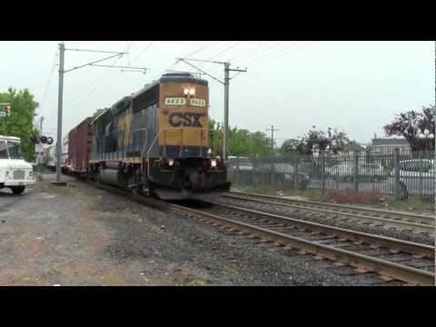 Railfanning At Shrewsbury Avenue 5-24-12 (With SA31 F40 EPIC Meet)