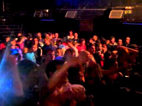 Soundboy Robber Feat Juxci D'Niro with DJ Aries live in Granada 27 04 12