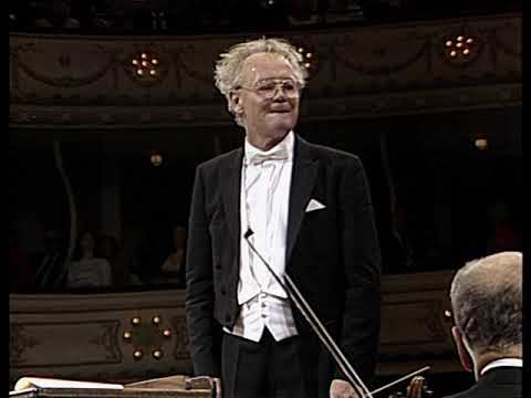 Klaus Tennstedt - Mahler Symphony No. 1 (Chicago Symphony 1990 Live)