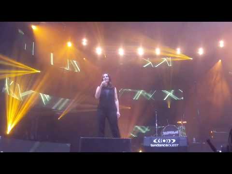 ♡ Élisa Tovati - Take Me Far away ( Tendance Live Granville )