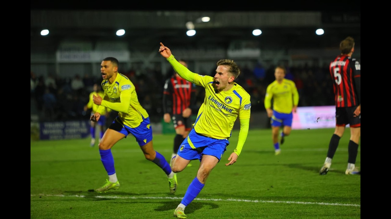 Truro City vs Solihull Moors Highlights