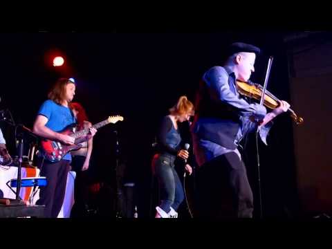 SoundSociety Allstars Live - "Inaya Day & Ralf Gum - Lose My Worries" live impro