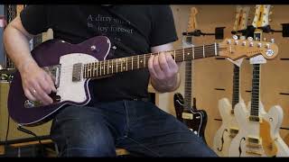 Video thumbnail for Reverend Crosscut Italian Purple by The Guitar bar