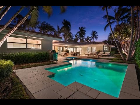 2825 NE 25th Street | Coral Ridge | MLS F10215790 | $1,575,000