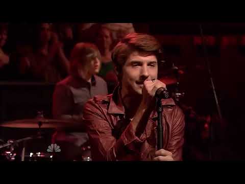 Hot Chelle Rae - I Like It Like That (Live At Late Night With Jimmy Fallon) HD