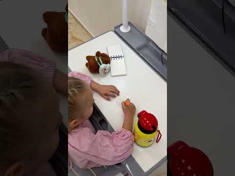 Дитяча парта для школяра з лампою та сидінням Spoko SP-09 сіра - фото 2 - id-p2804992248