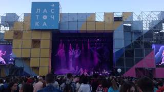 FKA twigs' New Unreleased Song full HD live @ Lastochka Festival. Luzhniki. Moscow. 09.07.2016.