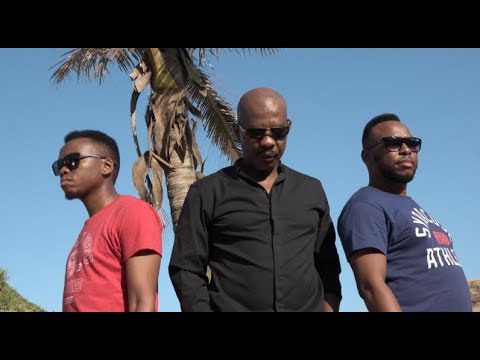 Apostle Simon Mokoena Ft The Jaziel Brothers - Mabavume