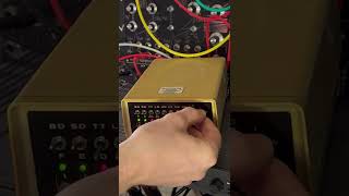 Video thumbnail for MFB 501 vintage DRUM MACHINE from 1980 by POLYKIT SYNTH