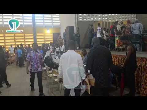 SHS Placement: Over 2,000 JHS Leavers, Parents Throng Kumasi Centre
